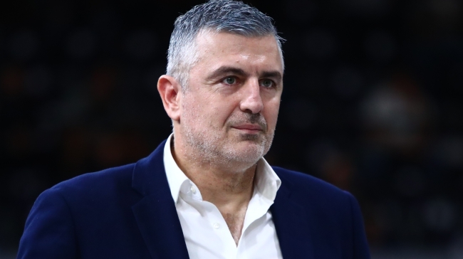 Τέλος ο Βετούλας από το Μαρούσι: «Η ομάδα χρειάζεται ένα σοκ» (vid)