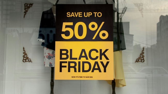 Έρχεται η Black Friday: 10 συμβουλές για το τί πρέπει να προσέξουμε