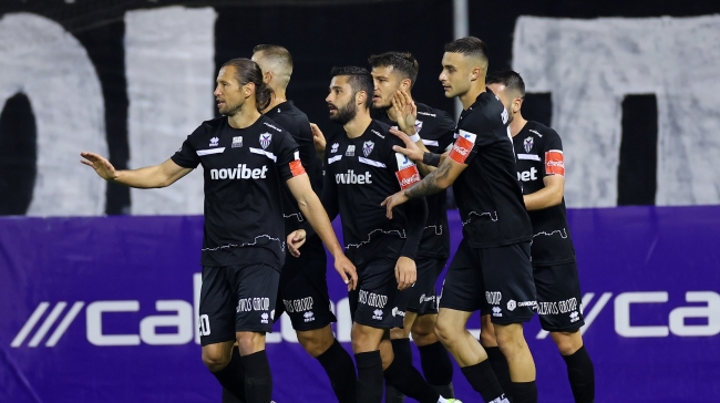 Παραλίγο να γίνει το θαύμα, όμως η Ανόρθωση κατάφερε να πάρει την πρόκριση με 4-2 κόντρα στην Ομόνοια Αραδίππου