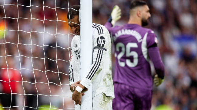 Χουνέρι τίτλου του Κορμπεράν στην Ρεάλ! (vid)