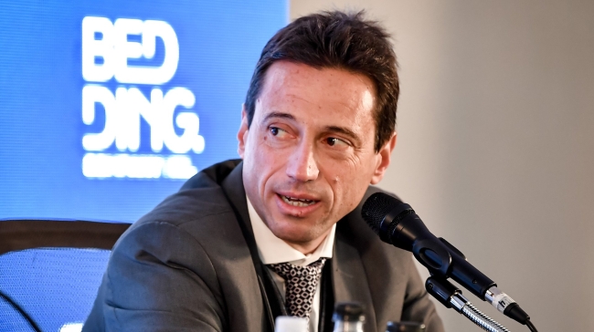 Σε αναστολή ο πρόεδρος της Σαν Λορέντσο που κατηγορείται για χρηματισμό: «Θέλουν να με δουν στο νεκροκρέβατο»