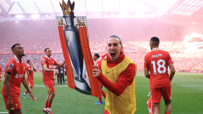 Τσιμίκας μετά την κατάκτηση της Premier League: «Όταν τα όνειρα γίνονται ιστορία»