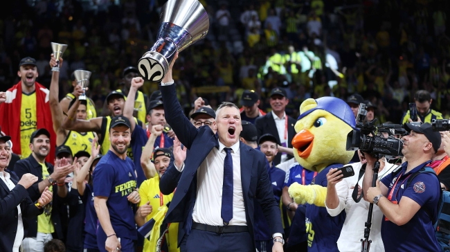 Η τετραγωνική ρίζα του τίποτα