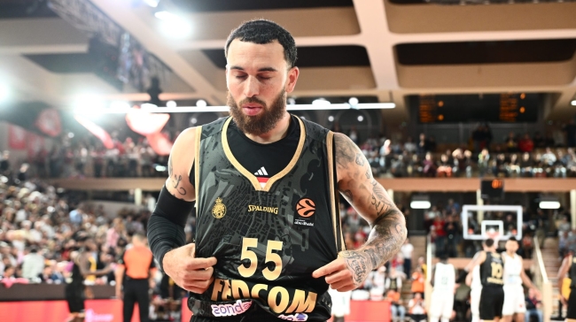 Η... απάντηση του Τζέιμς μετά την ένταση με Οκόμπο και οι GOATs Διαμαντίδης-Σπανούλης