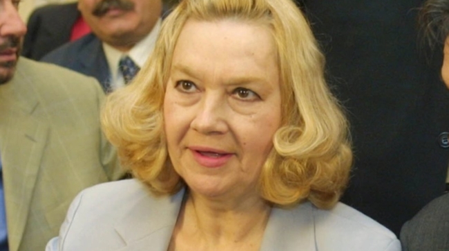 Πέθανε η Ντόρα Γιαννακοπούλου στα 88 της: Μεγάλο κενό αφήνει η «μούσα» του Θεοδωράκη