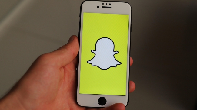 Η Ρωσία μπλοκάρει Snapchat και FaceTime