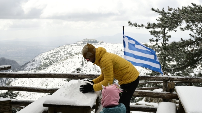 Καιρός: Πέφτει η θερμοκρασία την εβδομάδα της Πρωτοχρονιάς – Η πρόγνωση των επόμενων ημερών
