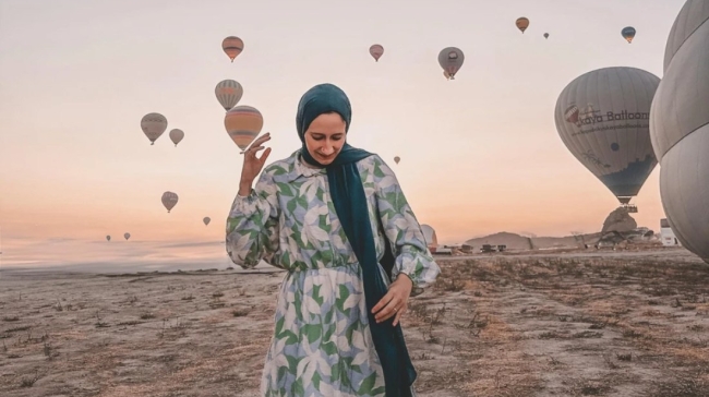 Η Ελληνίδα που έγινε μουσουλμάνα: Το βίντεό της προκάλεσε αντιδράσεις