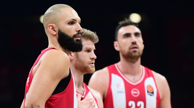 Το 20ήμερο... φωτιά με ντέρμπι και αποστολές μακριά από το ΣΕΦ για τον Ολυμπιακό