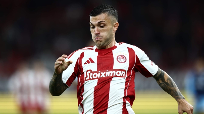 Stoiximan Super League: Με ροτέισον και Στρεφέτσα ο Ολυμπιακός, ψάχνεται ακόμη ο ΟΦΗ