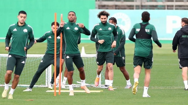 Με Πάντοβιτς και Τουμπά η αποστολή του Παναθηναϊκού για το ματς με τον ΠΑΟΚ