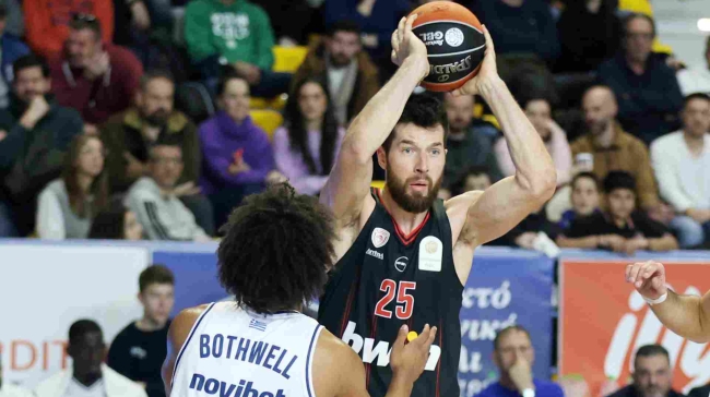 Πολυτιμότερος παίκτης της αγωνιστικής αναδείχθηκε ο Πίτερς