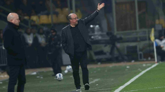 Μετά την βαριά ήττα από την ΑΕΚ ο Μπενίτεθ έκοψε το ρεπό της Δευτέρας