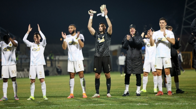 Το ανησυχητικό δεν είναι (στο πώς ήρθε) το διπλό!