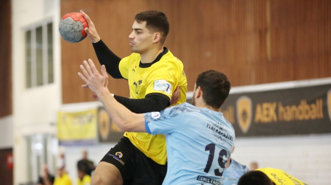 Ξεκίνημα στο 2026 με «στραβοπάτημα» για την ΑΕΚ