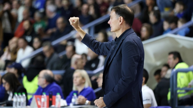 Μπαρτζώκας: «Όταν παίζουμε στην επαρχία πρέπει να προσφέρουμε θέαμα στον κόσμο που έρχεται να μας δει»