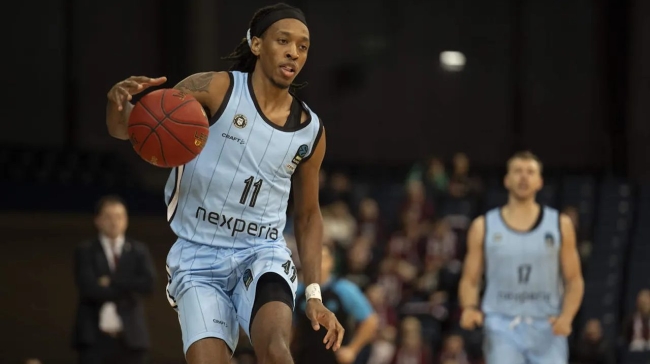 «Έκλεισε» τον Κιόντρε Κένεντι ο Κολοσσός