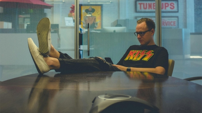 Πότε να ζητήσετε αύξηση μισθού: Γιατί, σύμφωνα με καθηγήτρια ψυχολογίας, η «χρυσή ώρα» είναι στις 11 π.μ.