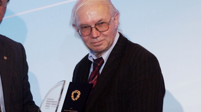 Πέθανε ο Σταύρος Πετρακόπουλος: Θλίψη στο ελληνικό ποδόσφαιρο για τον δημοσιογράφο - στατιστικολόγο