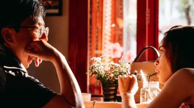 Το 29% των ανθρώπων θεωρεί πως στο dating, αυτό είναι το μεγαλύτερο red flag πλέον