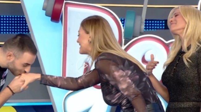 Ρουκ Ζουκ: Παίκτης έκανε σχεδόν πρόταση γάμου στη Δέσποινα Καμπούρη - «Ζέτα, δεν πιστεύω να ζήλεψες;»