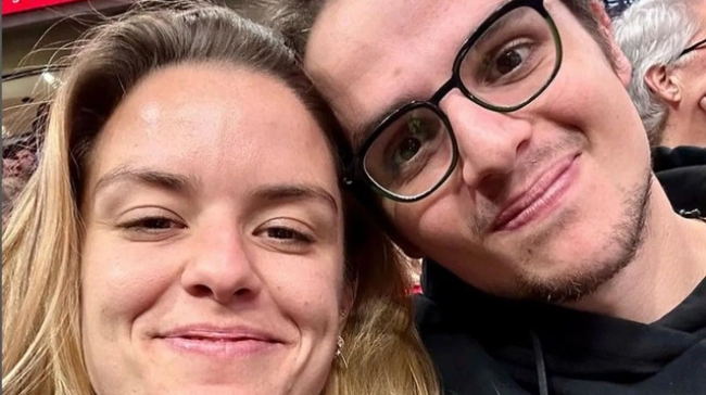 Παντρεύονται Μητσοτάκης και Σάκκαρη: Η αποκάλυψη του πρωθυπουργού και το οικογενειακό μονόπετρο