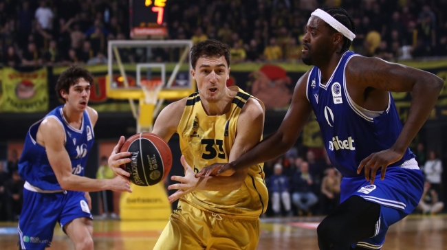 Πώς διαμορφώνεται η βαθμολογία της Stoiximan GBL μετά τις νίκες Άρη και Πανιωνίου