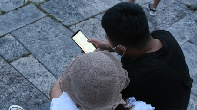 Η Ελλάδα ένα βήμα πριν την απαγόρευση των social media για παιδιά κάτω των 15 ετών