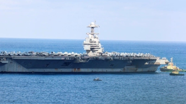 USS Gerald R. Ford: Το μεγαλύτερο αεροπλανοφόρο στον κόσμο κατέπλευσε στη Σούδα: Σήμα ισχύος από τις ΗΠΑ