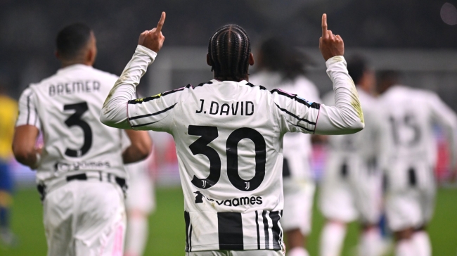 Τεσσάρα και τετράδα η Γιουβέντους