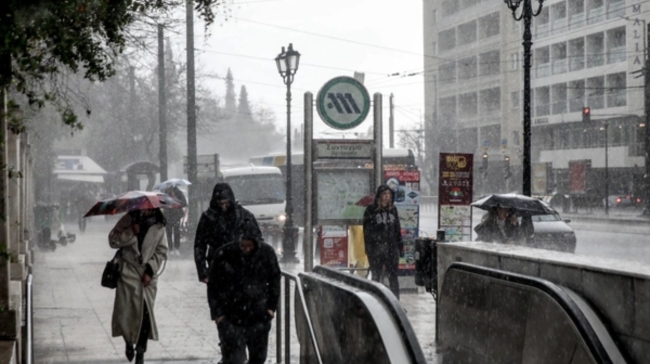 Καιρός: «Εμμονικές βροχές σε 5 περιοχές» προβλέπει ο Τσατραφύλλιας - Πού θα «χτυπήσουν»