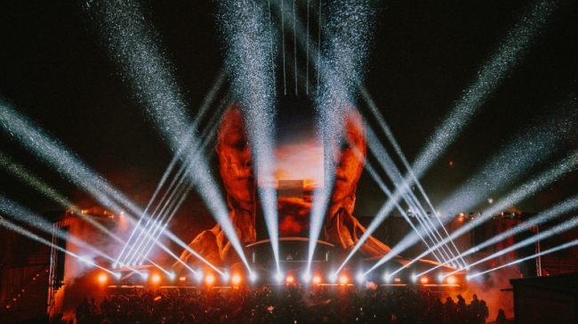 Ετοίμασε βαλίτσες για Γαλλικές Άλπεις: Το Tomorrowland Winter περιμένει εσένα & τον κολλητό σου