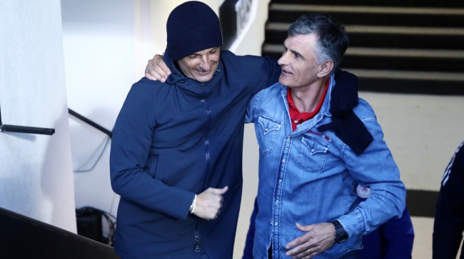 Οι υποστελεχωμένοι «ξεζουμισμένοι», η ολόφρεσκη ΑΕΚ και ο οδοστρωτήρας Τετέι