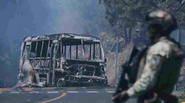 Καρτέλ έστησε ενέδρα και σκότωσε πέντε αστυνομικούς πριν από τη σέντρα του Μουντιάλ! 