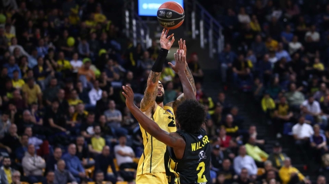 Ο Άρης πάτησε το Μαρούσι και έφτασε τις πέντε σερί νίκες!