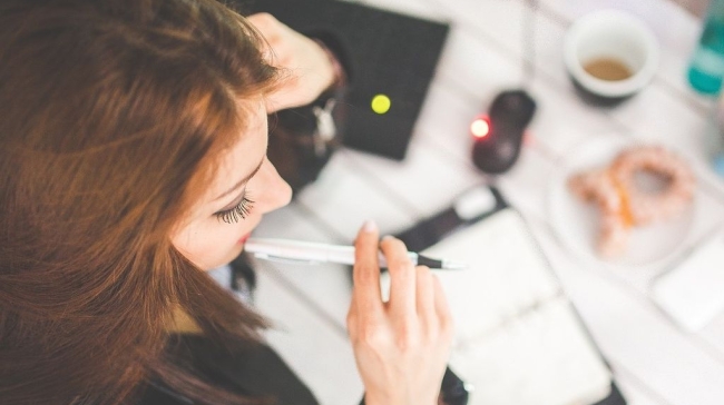 Κατώτατος μισθός: «Κλειδώνει» στα 920 ευρώ - Ποιους εργαζόμενους αφορά - Πόσο ανεβαίνει ο μισθός