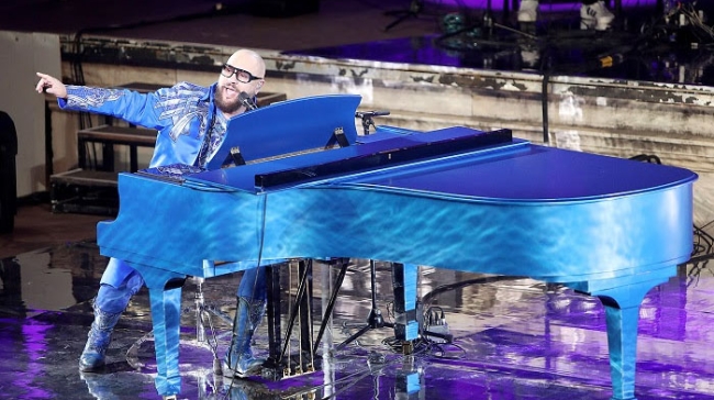 Παγκόσμια Πρεμιέρα: Desmond Child Rocks the Parthenon - The Live Concert Documentary