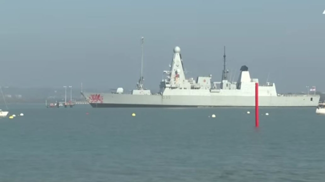 Το αντιτορπιλικό «Dragon» θα καθυστερήσει να φτάσει στην Κύπρο: Άγριο κράξιμο στον Βρετανό πρωθυπουργό 