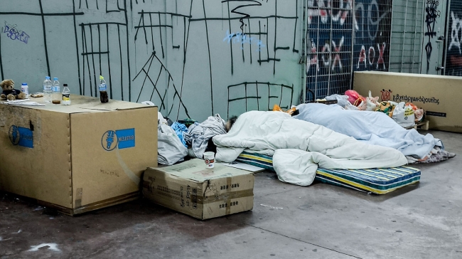 Στοιχεία-σοκ από την ΕΛΣΤΑΤ: 896.000 νοικοκυριά στην Ελλάδα στο όριο της φτώχειας