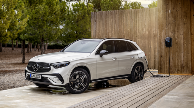 Mercedes-Benz GLC: Επετειακές εκδόσεις «140 edition»