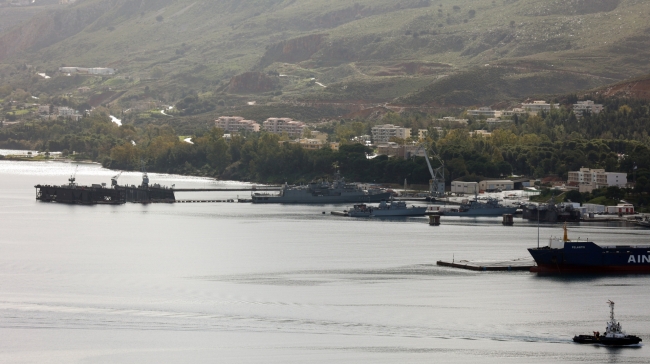 Σούδα: Προσαγωγή 36χρονου Γεωργιανού για κατασκοπεία 