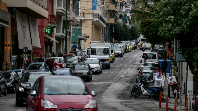 Πόσο επικίνδυνο είναι να παρκάρεις στο Παγκράτι; Τι λένε τα στοιχεία για το road rage στην Αθήνα