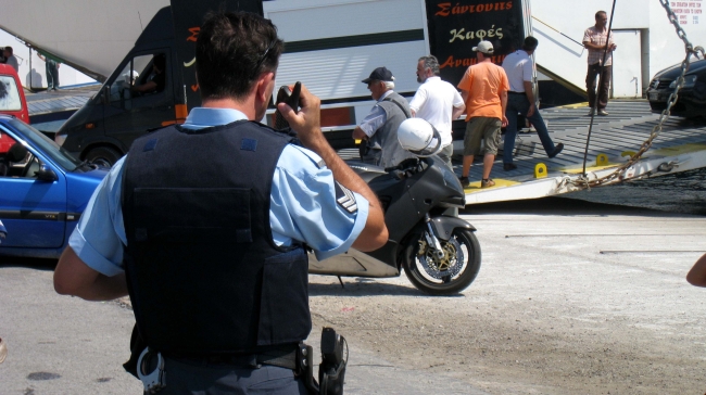 Πρόβλημα με το Tetra, με κινητά ο συντονισμός της αστυνομίας: Η απάντηση της ΕΛ.ΑΣ