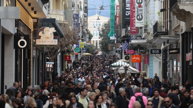 «Η σφαγή δεν είναι αγάπη»: Διαμαρτυρία βίγκαν στο Σύνταγμα για το Πάσχα