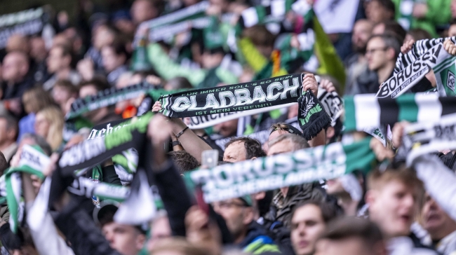 Έπος: Οι οπαδοί της Γκλάντμπαχ μποϊκοτάρουν τα... λουκάνικα και την μπύρα στο ματς με τη Λειψία!