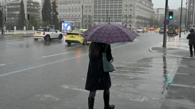 Καιρός: Πού θα βρέξει από τη Μεγάλη Πέμπτη - Η εικόνα για την Κυριακή του Πάσχα