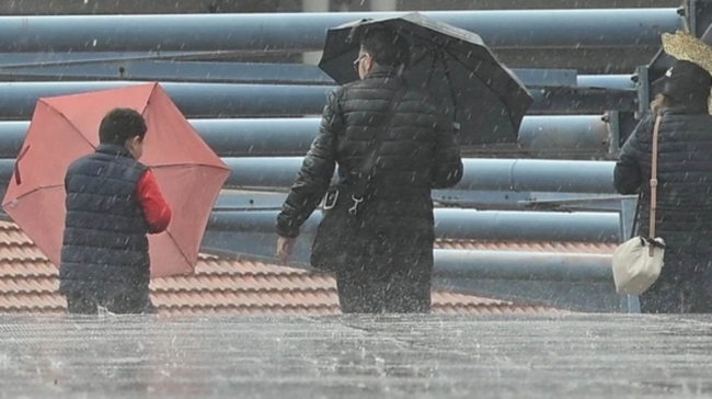 Κακοκαιρία: Οι επικίνδυνες ώρες απόψε για την Αττική - Πότε αναμένεται έξαρση φαινομένων