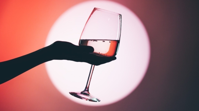 Κρασί: 10 σχεδόν άγνωστες ελληνικές ποικιλίες που θα θέλαμε να βλέπουμε περισσότερο