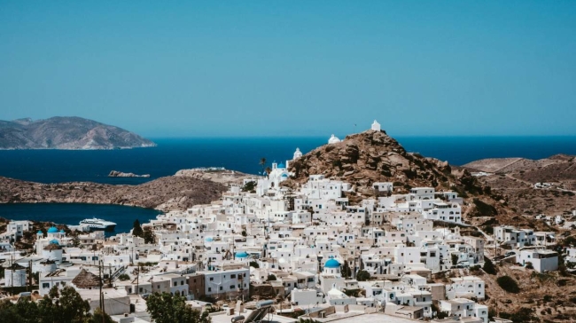 Κοινωνικός Τουρισμός 2026: Πότε ανοίγουν οι αιτήσεις, ποιοι οι δικαιούχοι και όλες οι αλλαγές