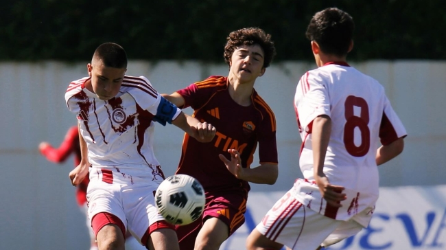 Στην 2η θέση του Elite Neon Cup η Κ14 του Ολυμπιακού